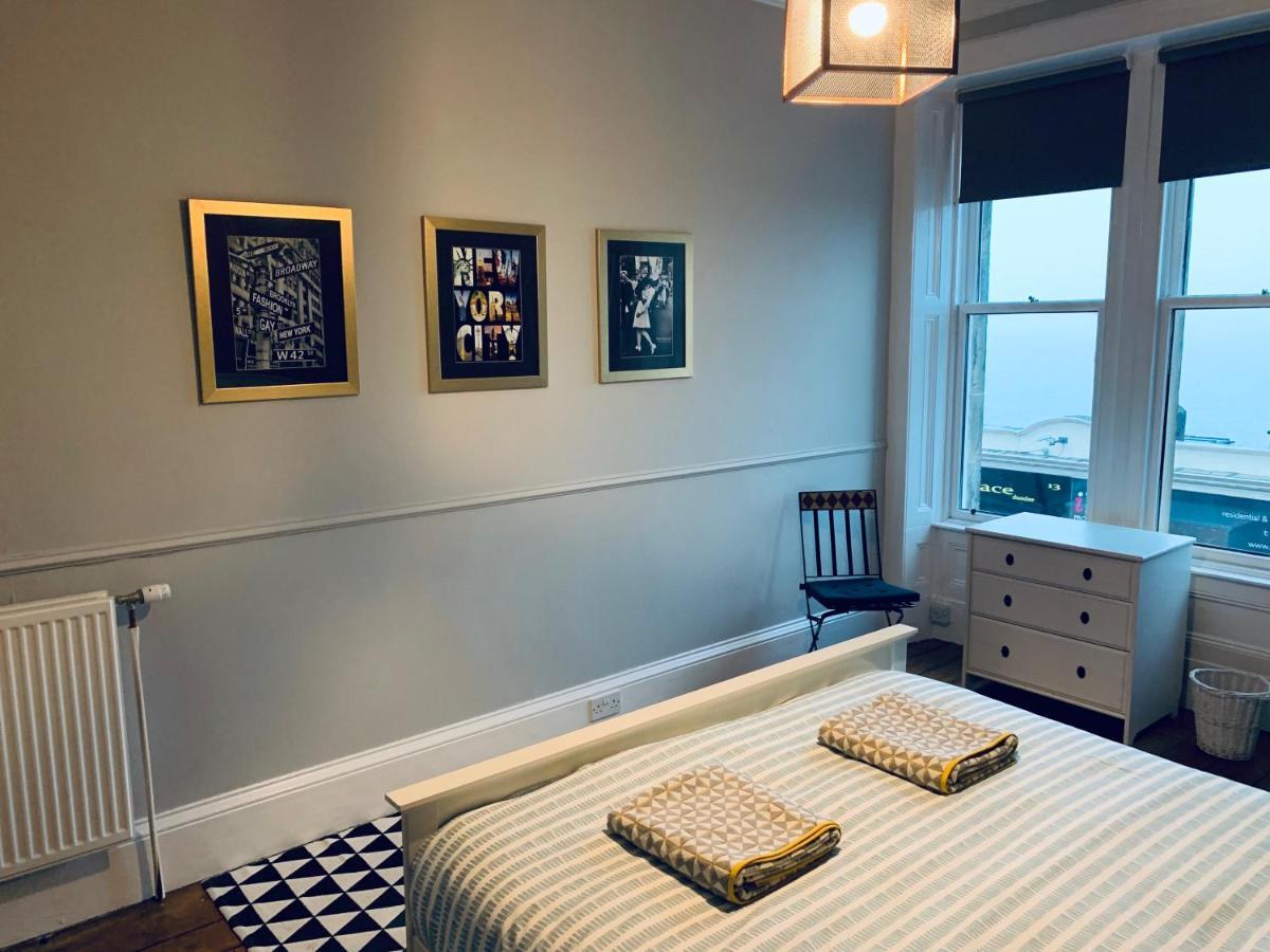 Appartement Bridge View Apt - Stunning River Tay Views à Newport-On-Tay Extérieur photo