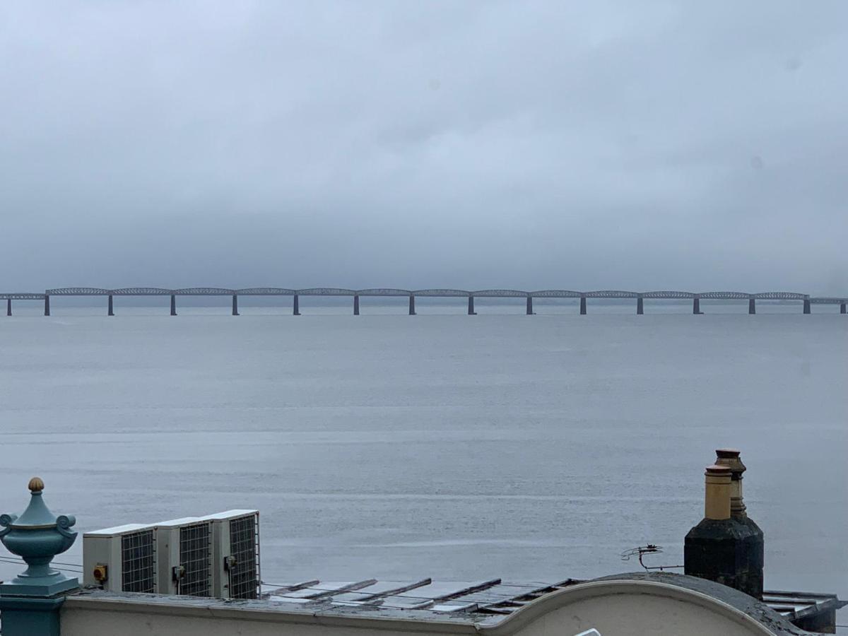 Appartement Bridge View Apt - Stunning River Tay Views à Newport-On-Tay Extérieur photo